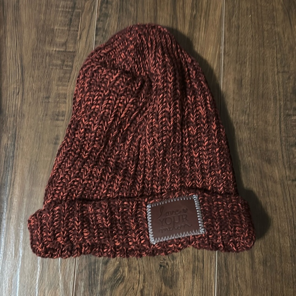 EUC Love Your Melon maroon knit hat
